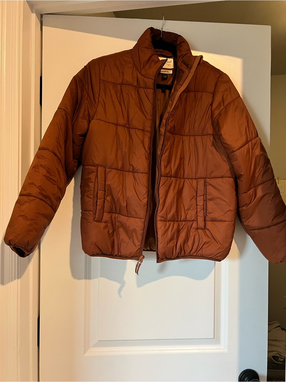 Universal Thread Women's Quilted Puffer Jacket in Rust